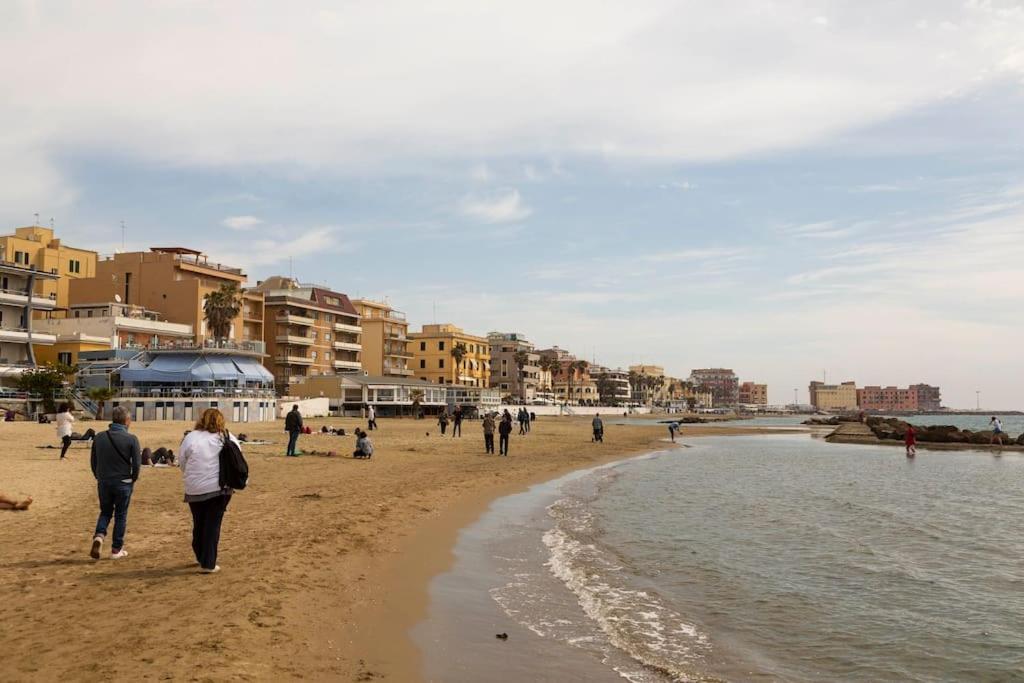 Alloggio Turistico Flavia Anzio Buitenkant foto
